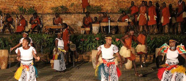 Ndere-centre-cultural-dance